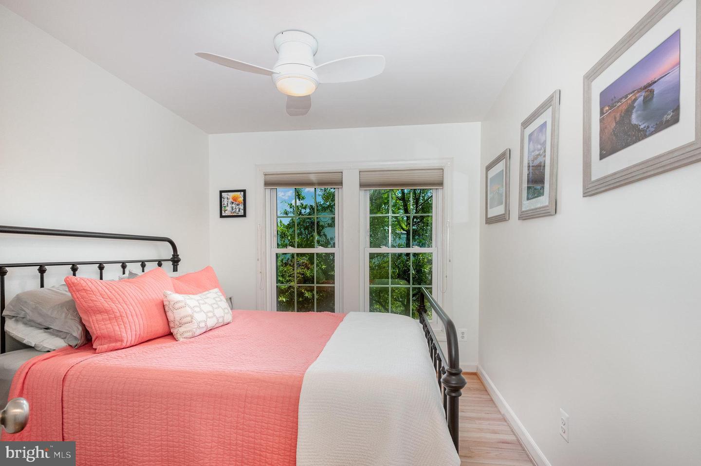 822 W Glebe Rd