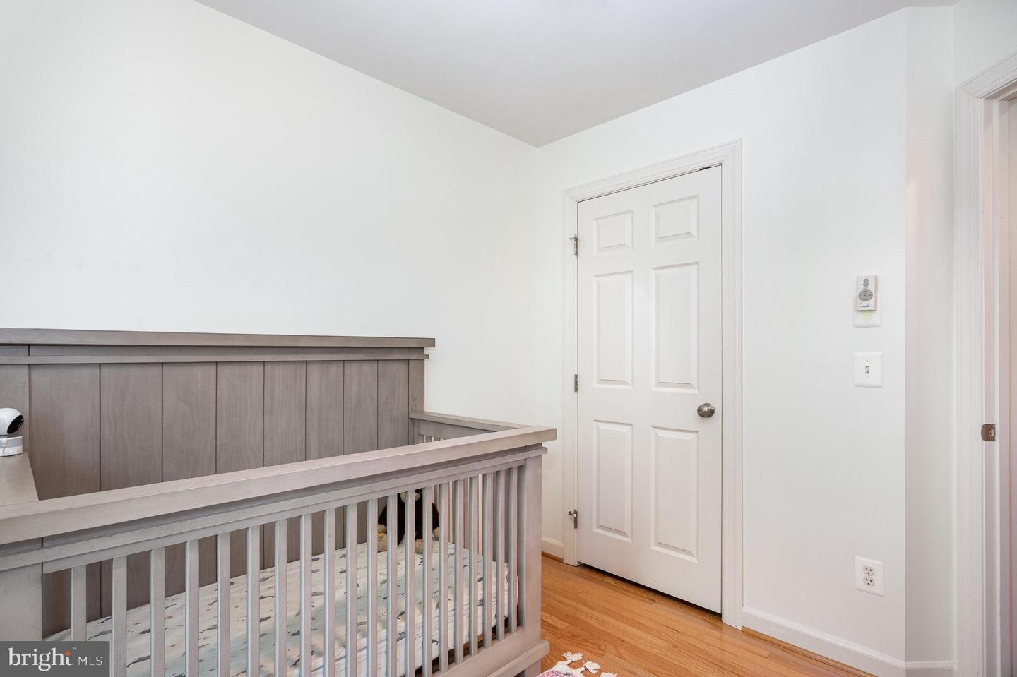 822 W Glebe Rd