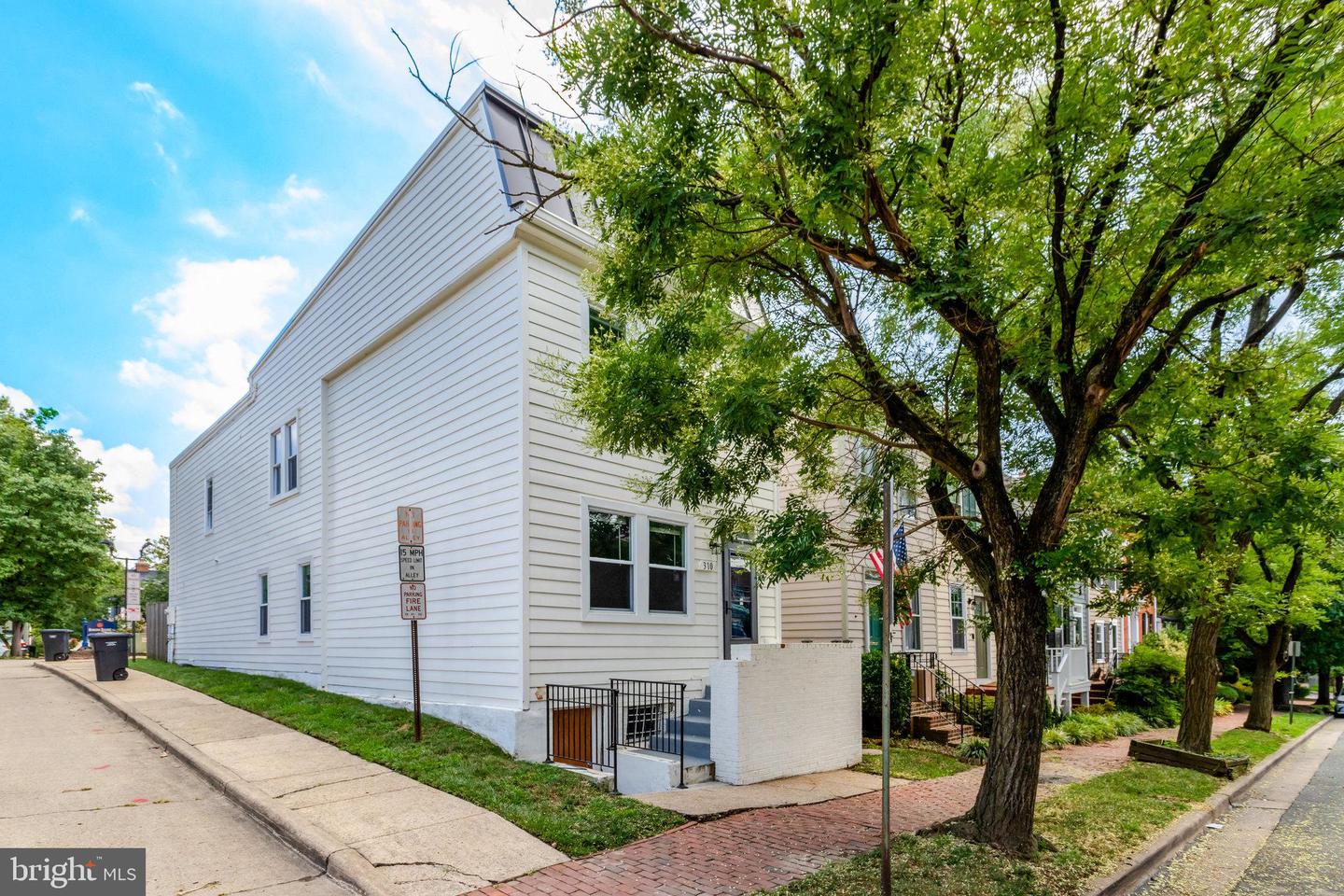 310 S Alfred St