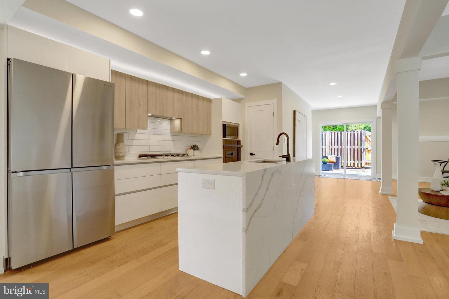 310 S Alfred St