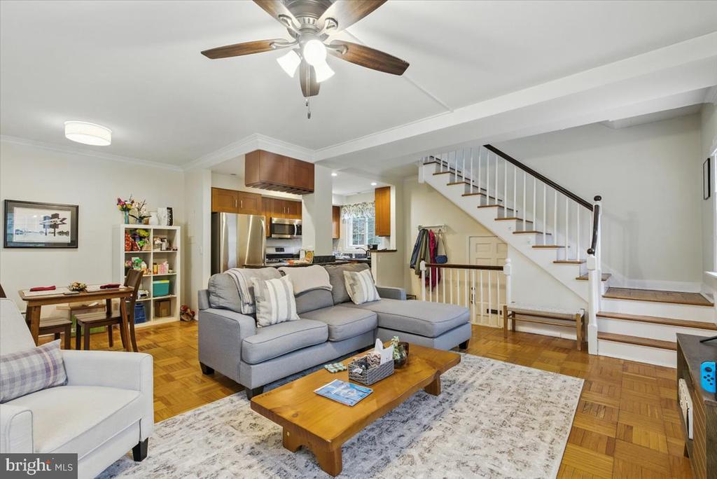 3526 VALLEY DR