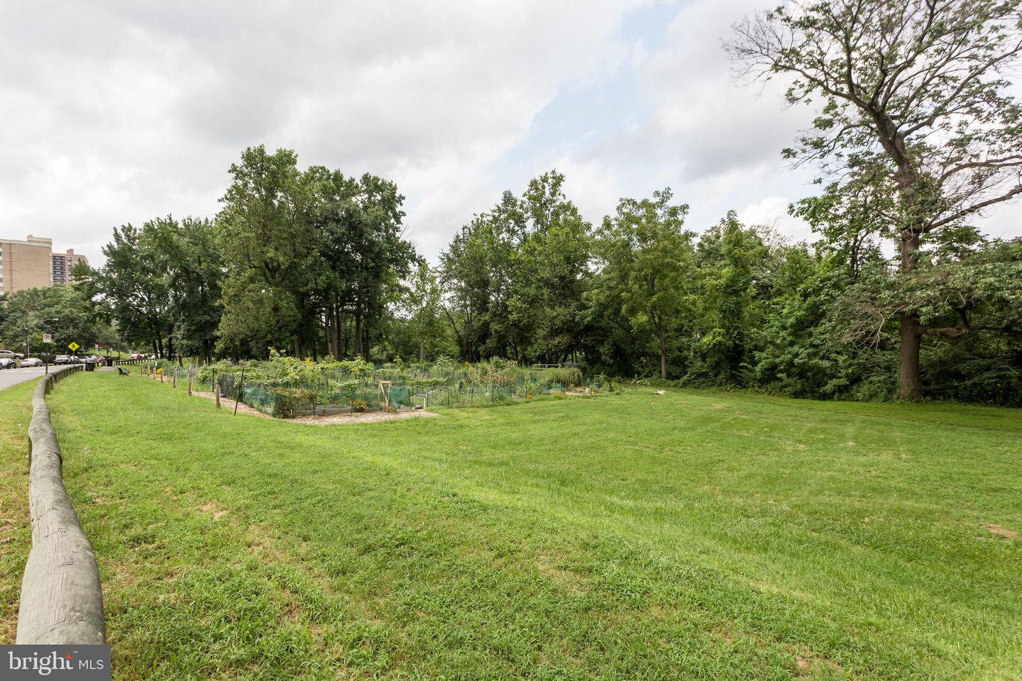 5340 Holmes Run Pkwy #510