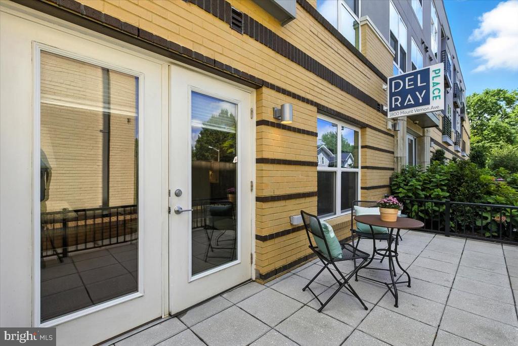 1800 Mount Vernon Ave #102