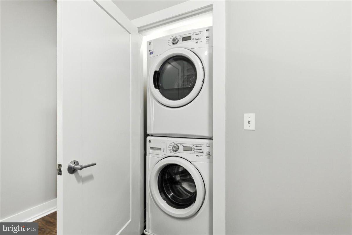 1800 Mount Vernon Ave #102