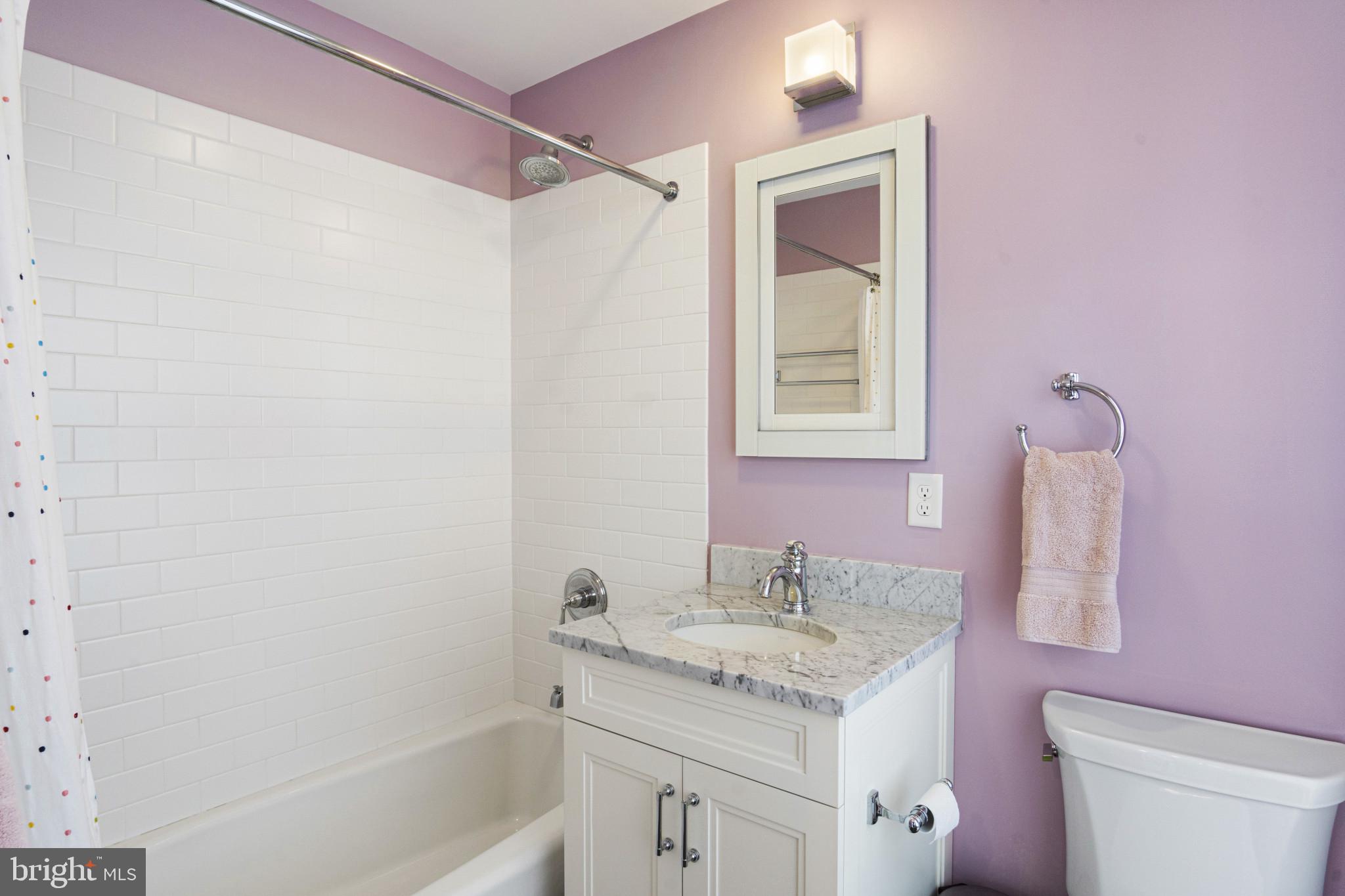 325 N N. COLUMBUS STREET