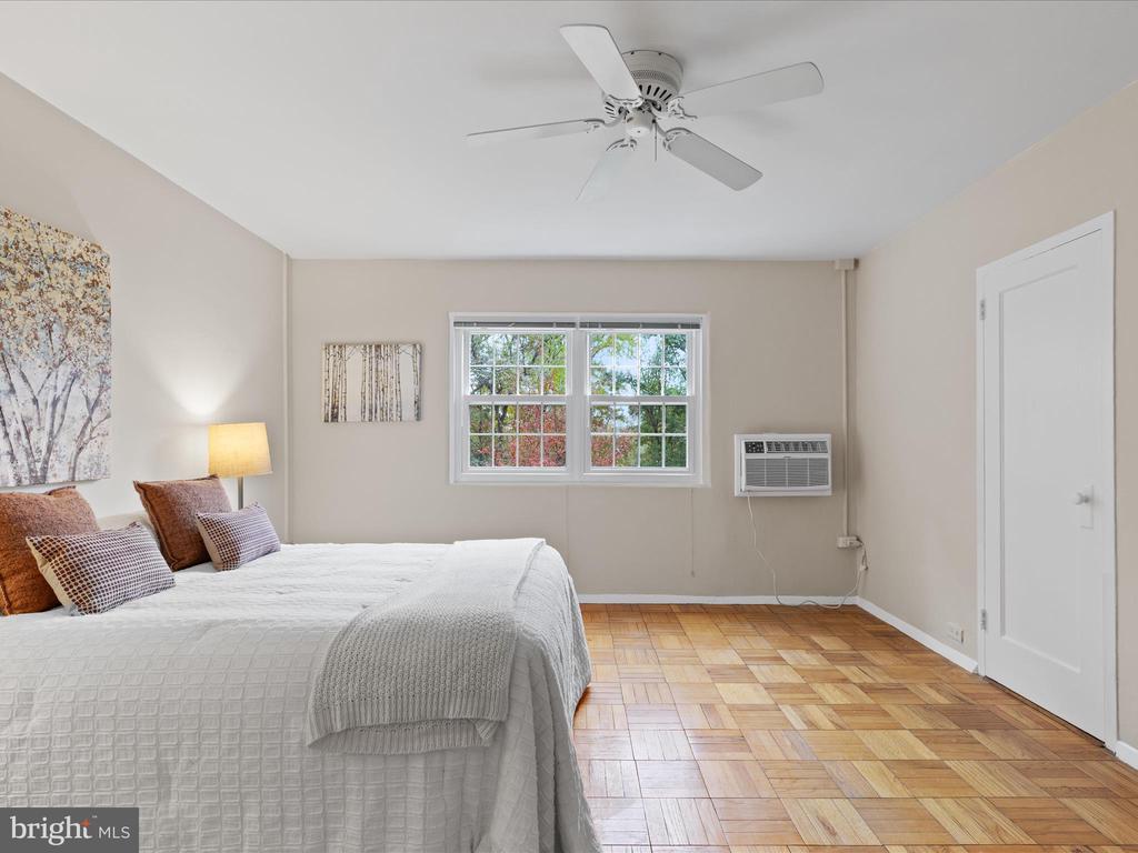 3513 MARTHA CUSTIS DRIVE