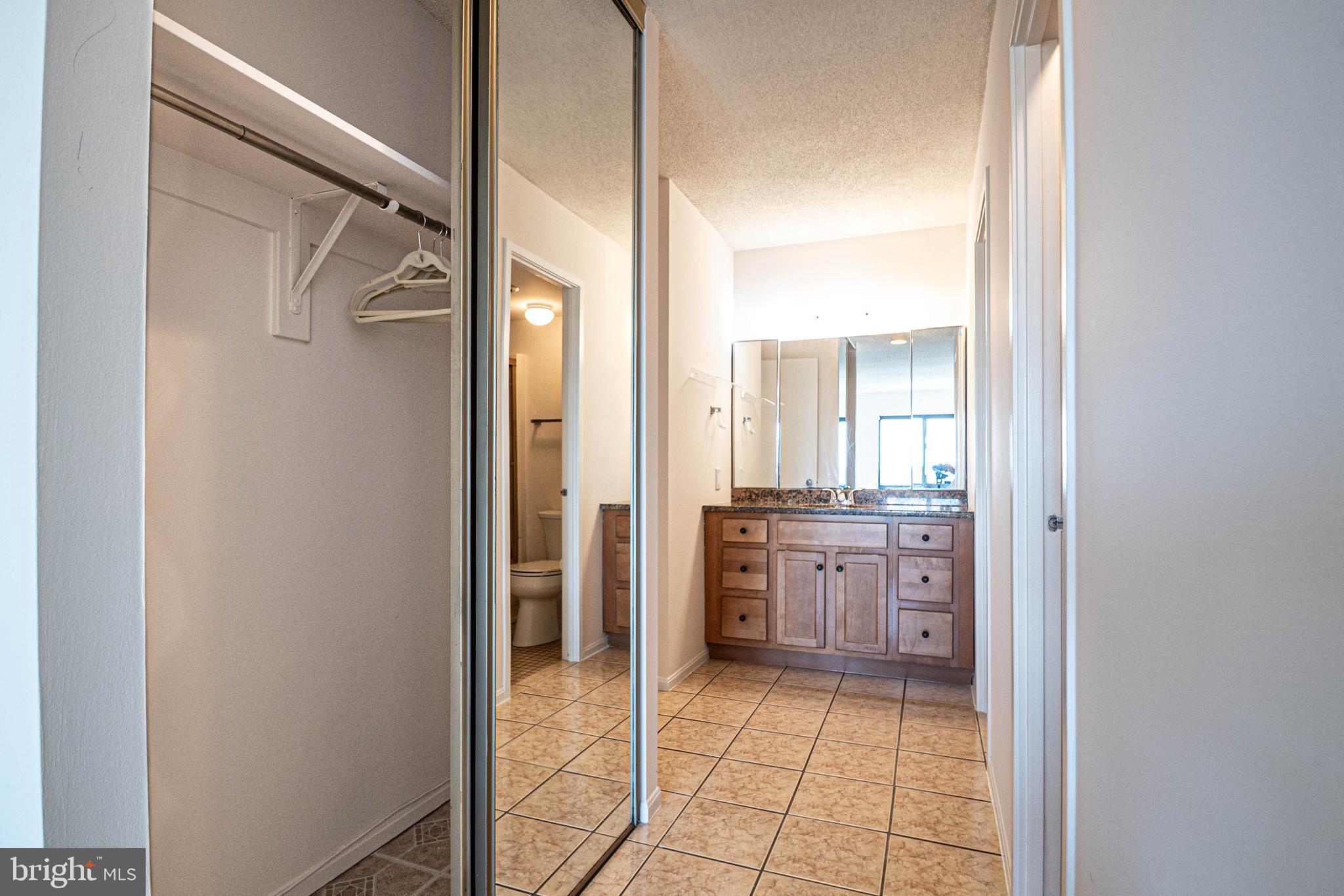 205 YOAKUM PARKWAY 919