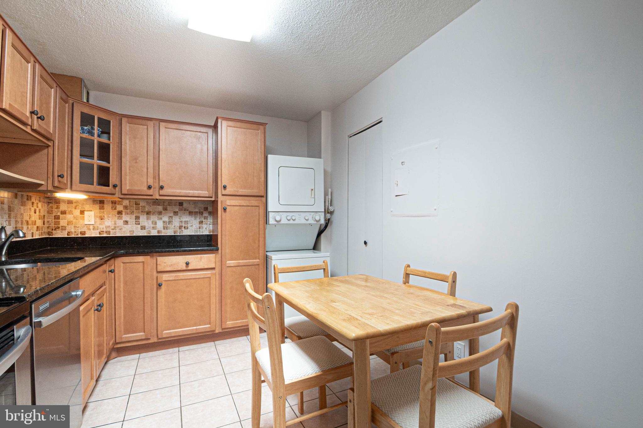 205 YOAKUM PARKWAY 919