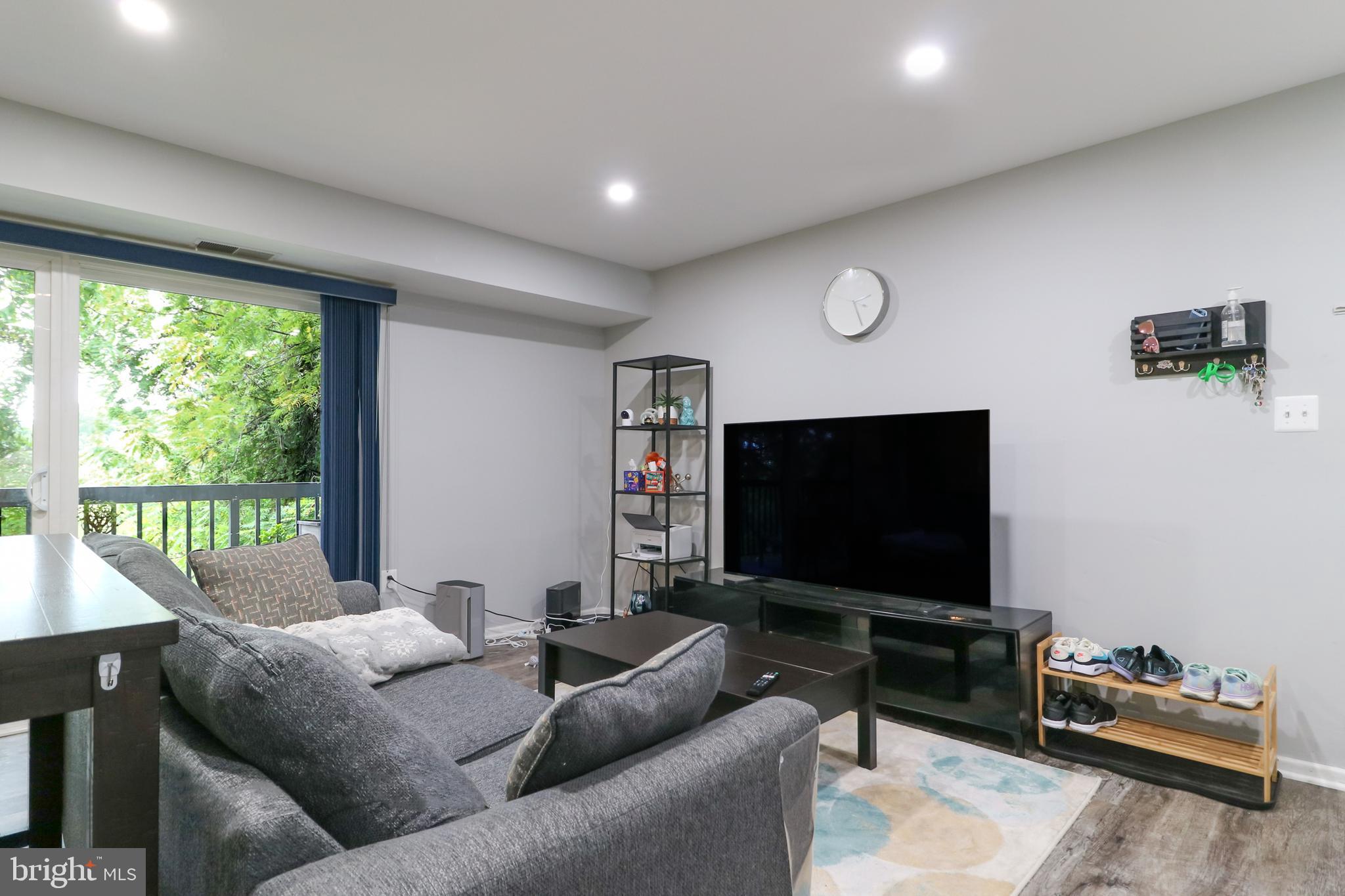 3210 S 28TH STREET 404