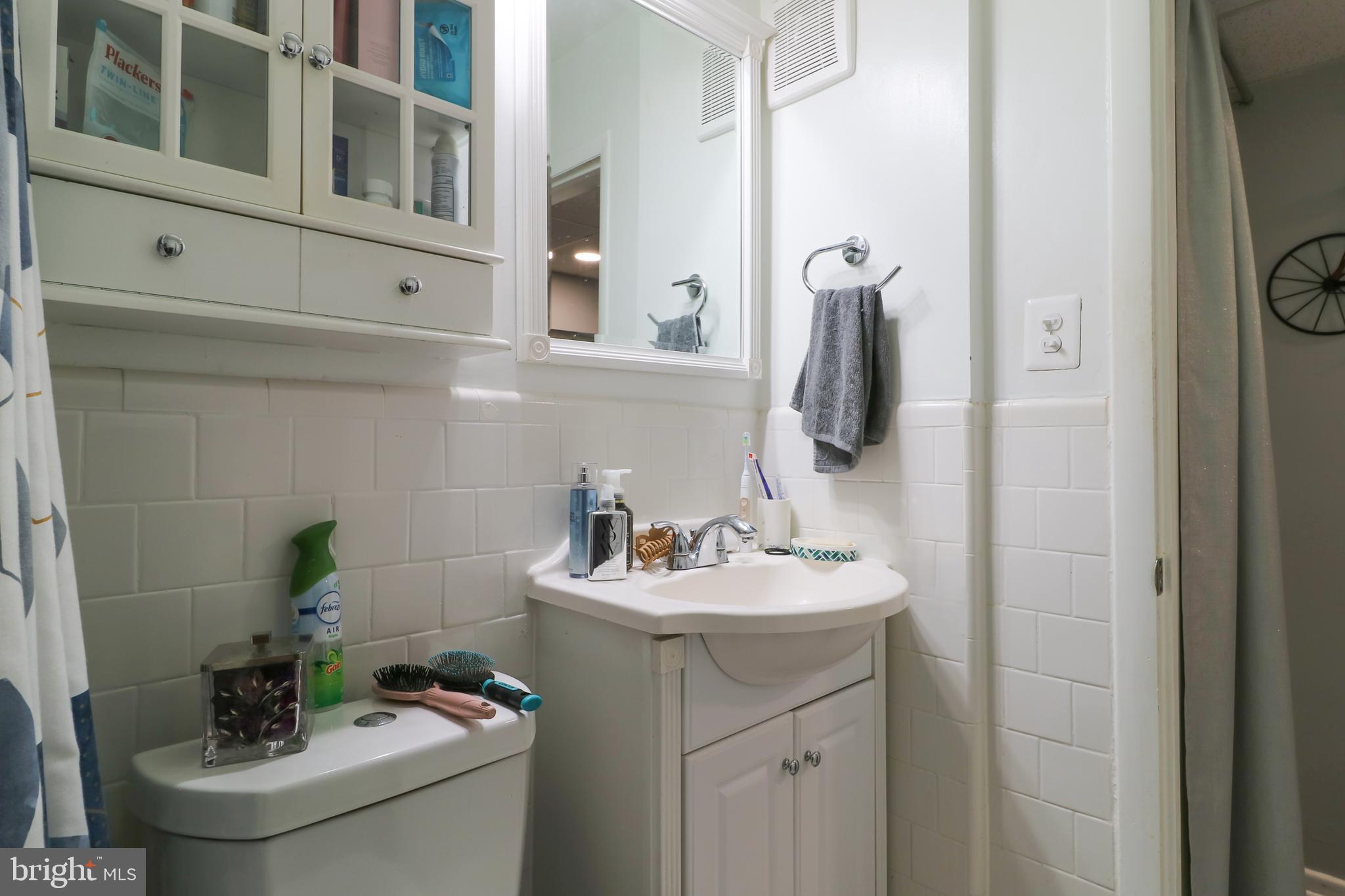 3210 S 28TH STREET 404