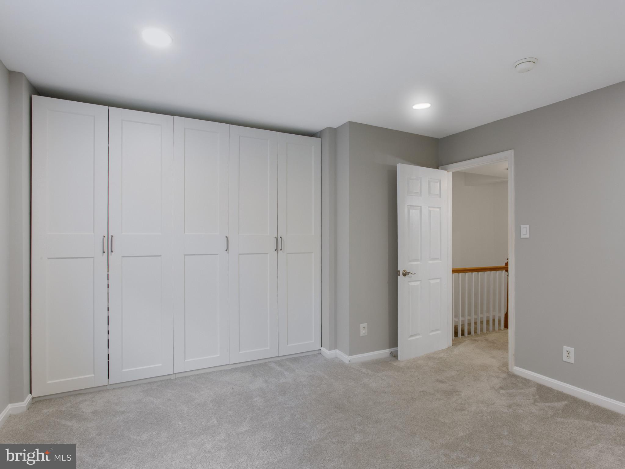 1267 N VAN DORN STREET