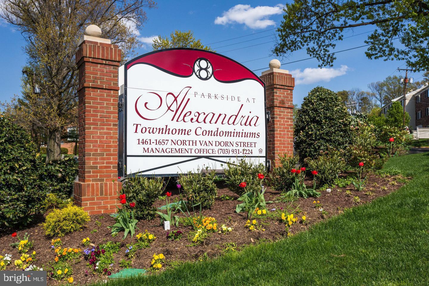 1267 N VAN DORN STREET