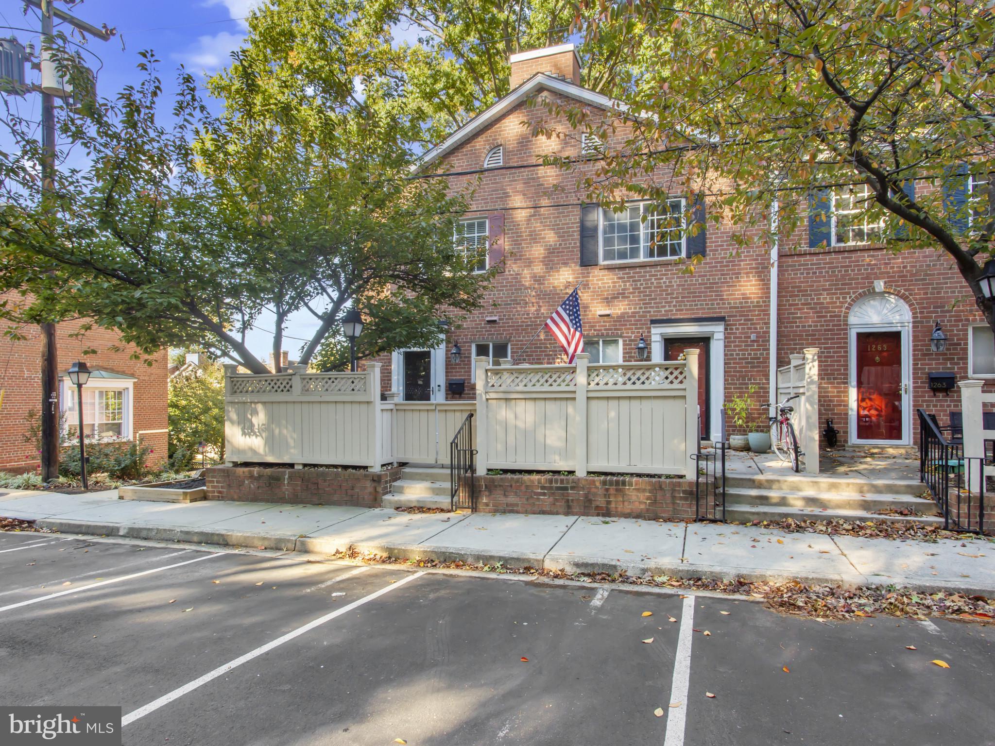 1267 N VAN DORN STREET