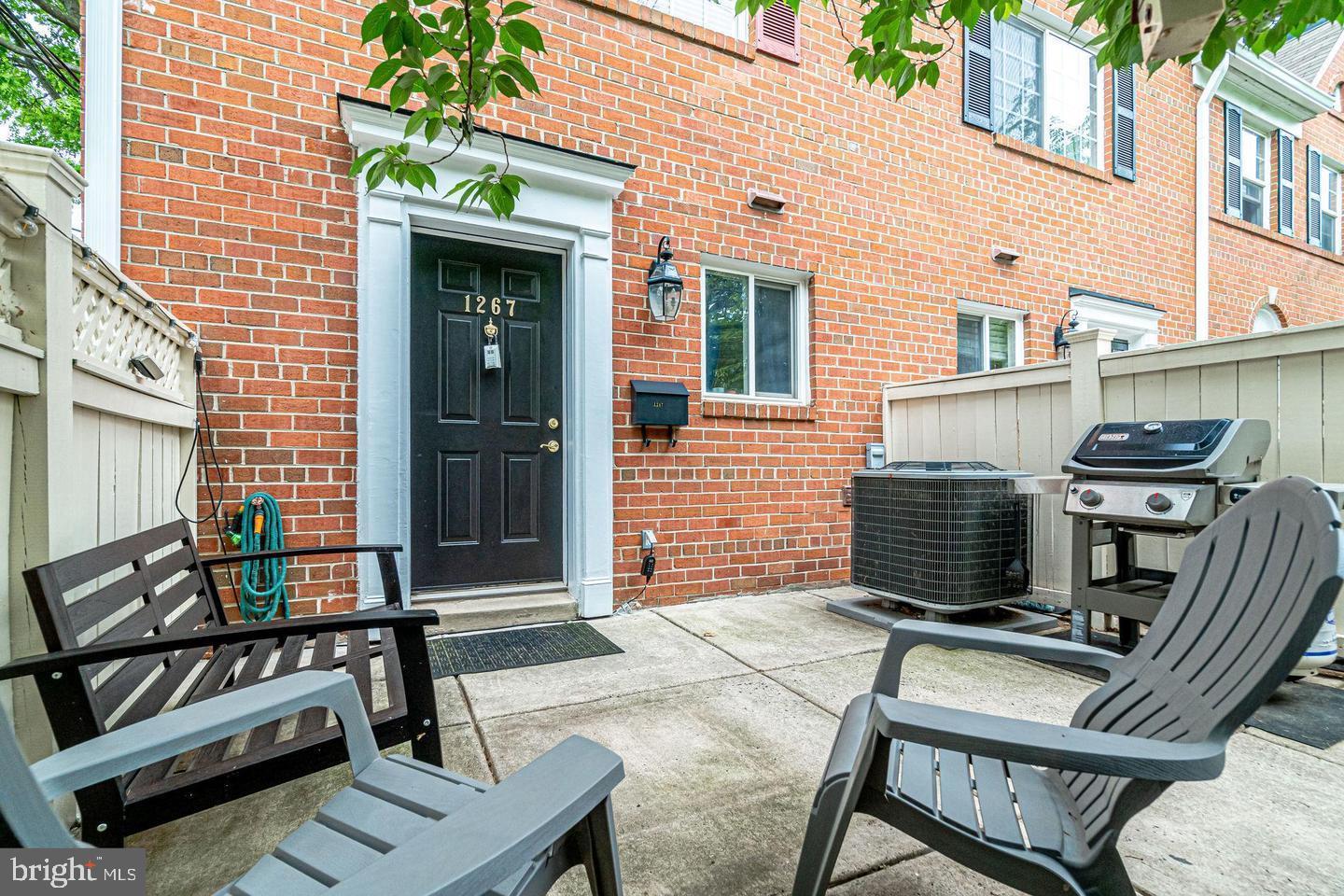 1267 N VAN DORN STREET