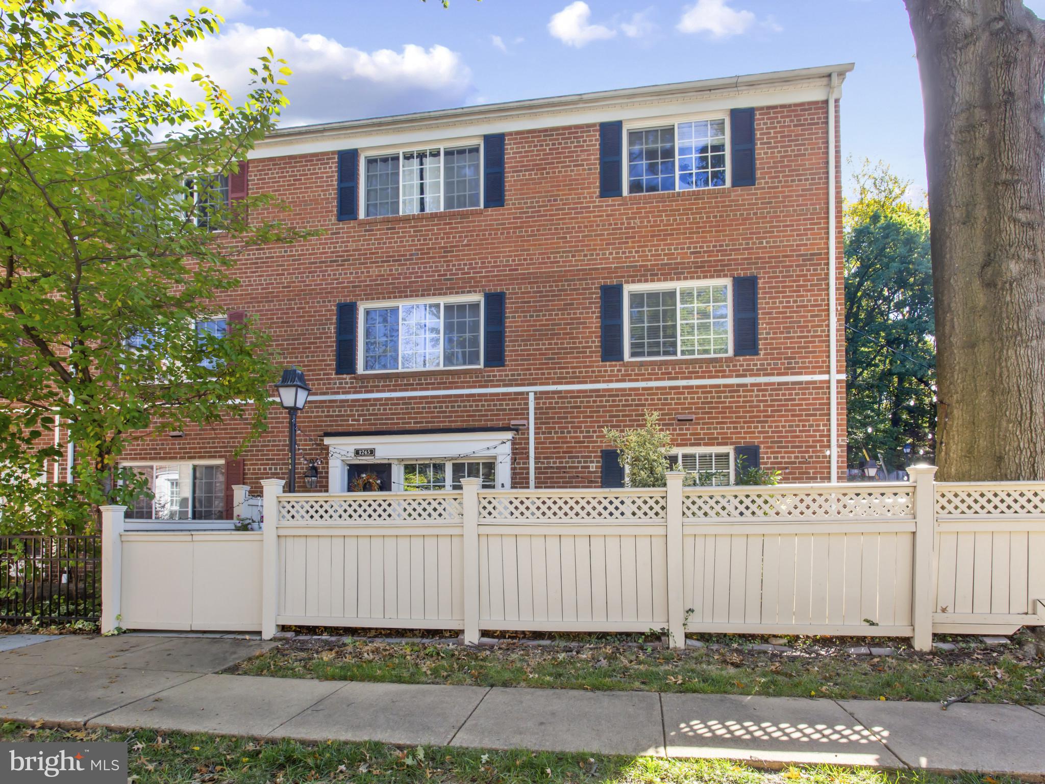 1267 N VAN DORN STREET