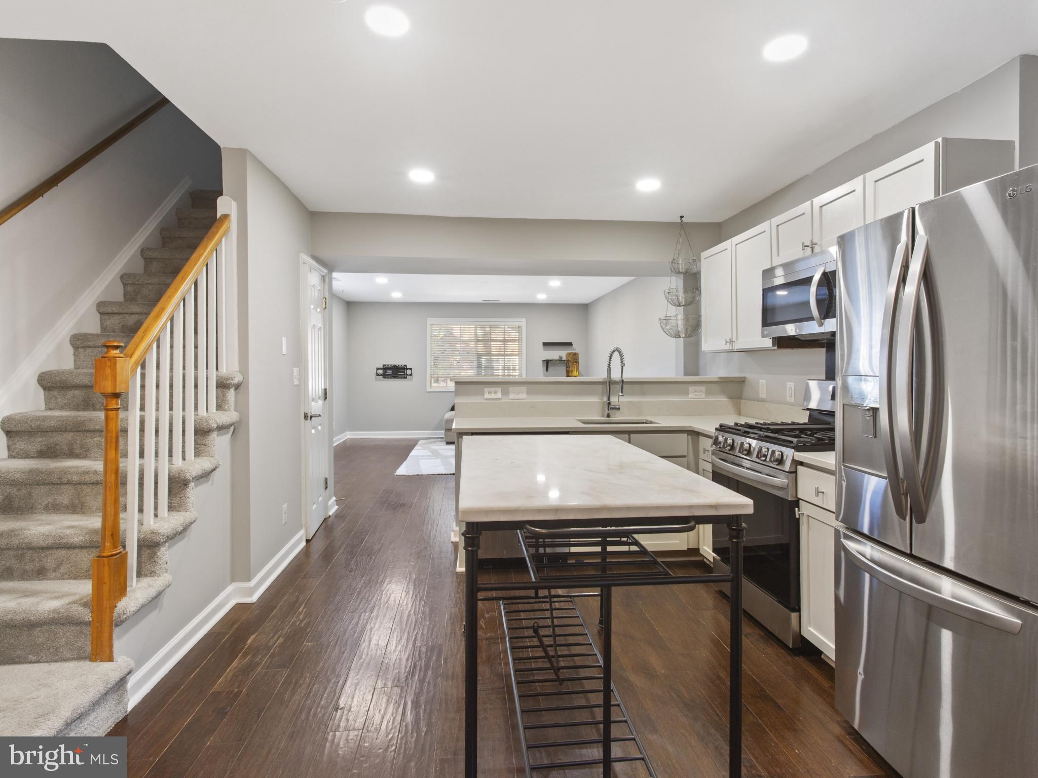 1267 N VAN DORN STREET