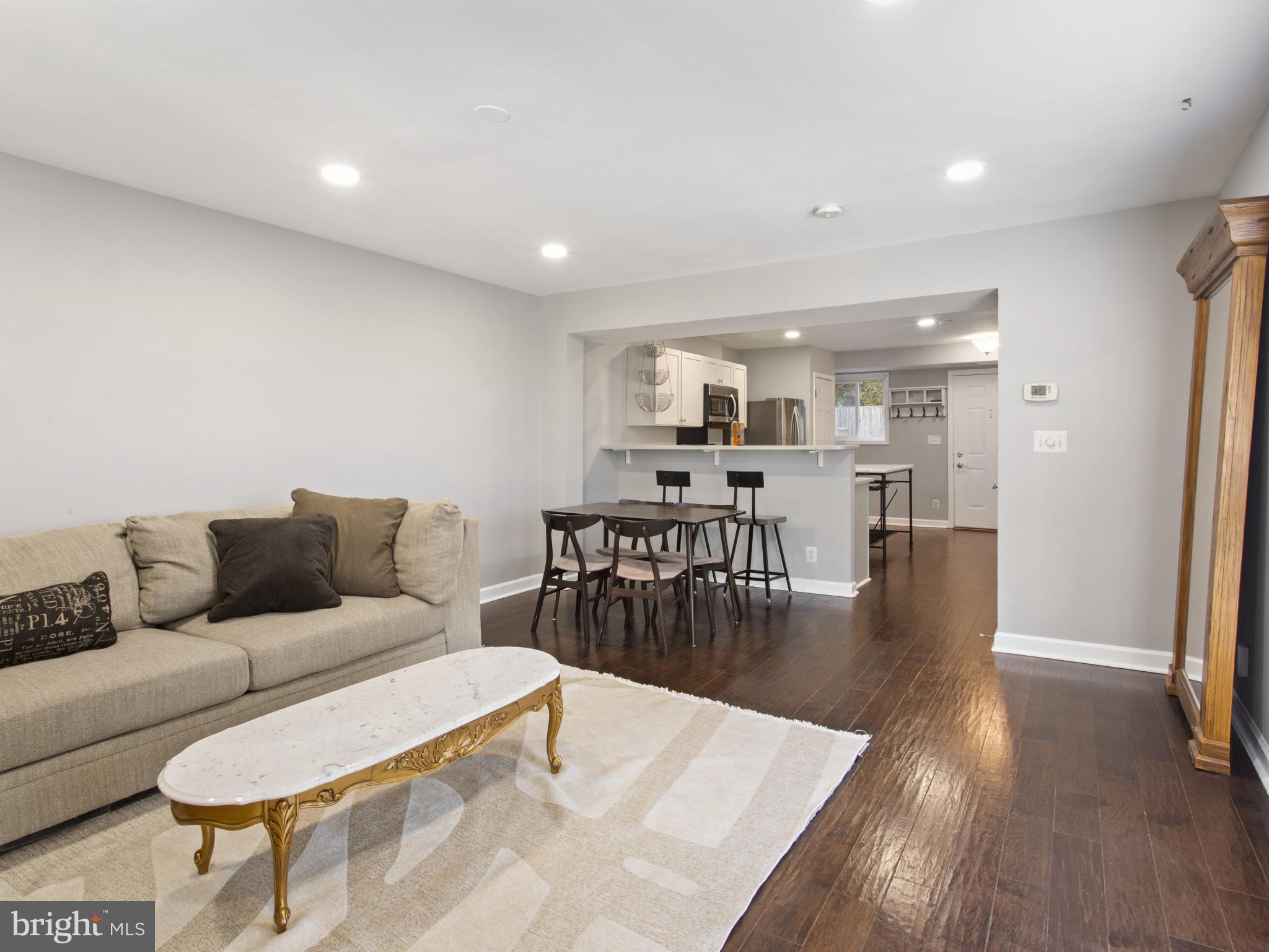 1267 N VAN DORN STREET