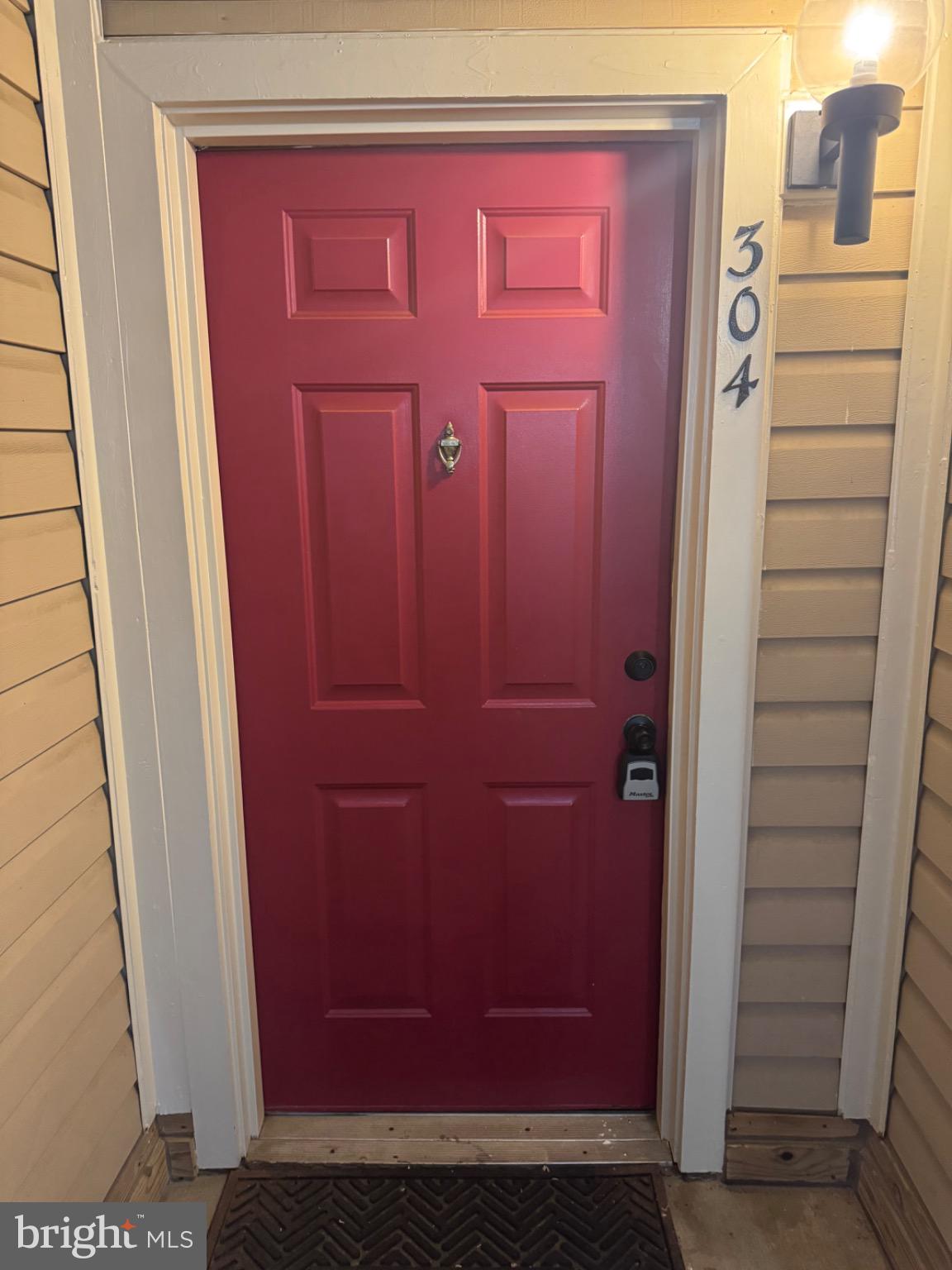 240 S REYNOLDS STREET 304