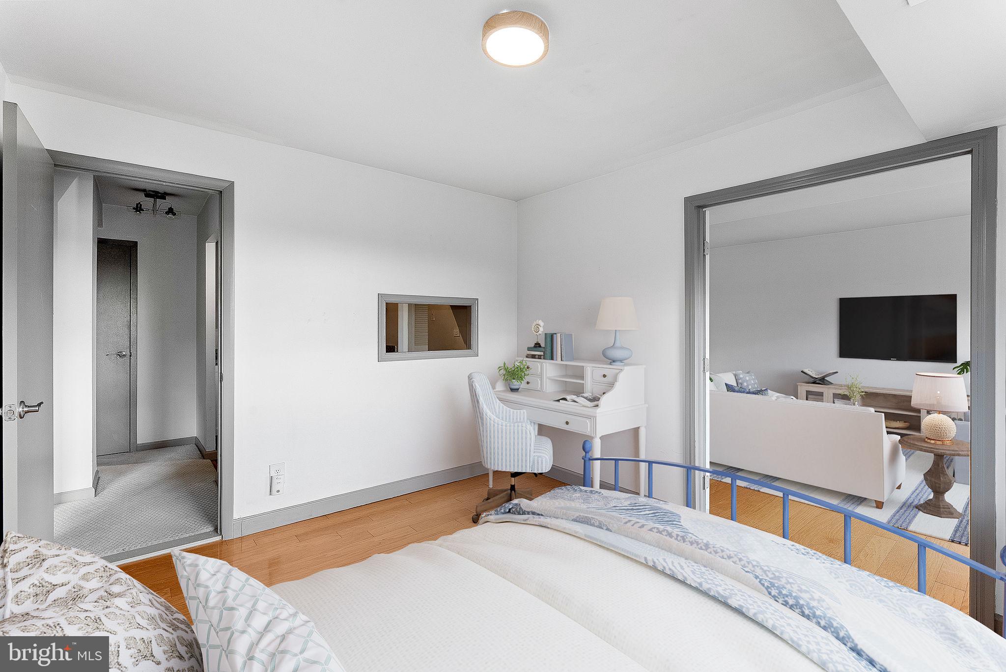 5340 HOLMES RUN PARKWAY 400