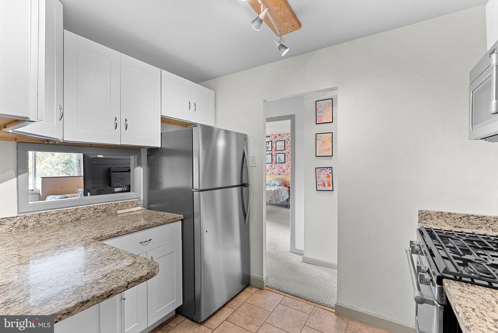 5340 HOLMES RUN PARKWAY 400
