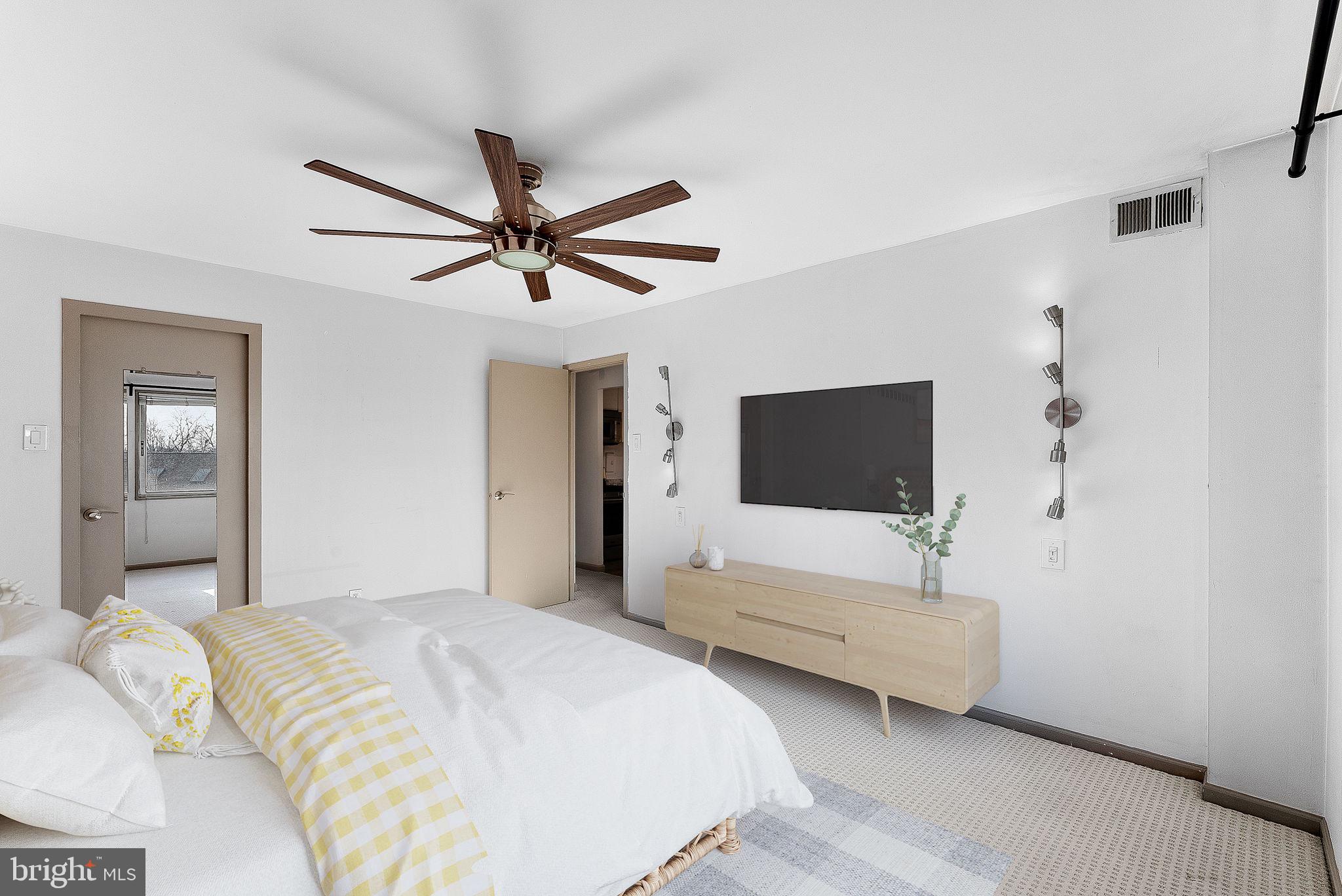 5340 HOLMES RUN PARKWAY 400