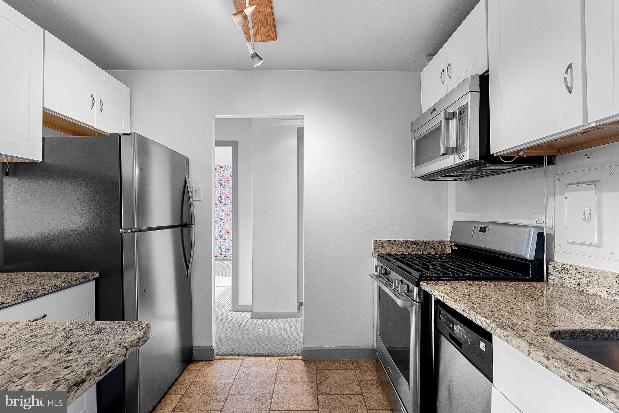 5340 HOLMES RUN PARKWAY 400