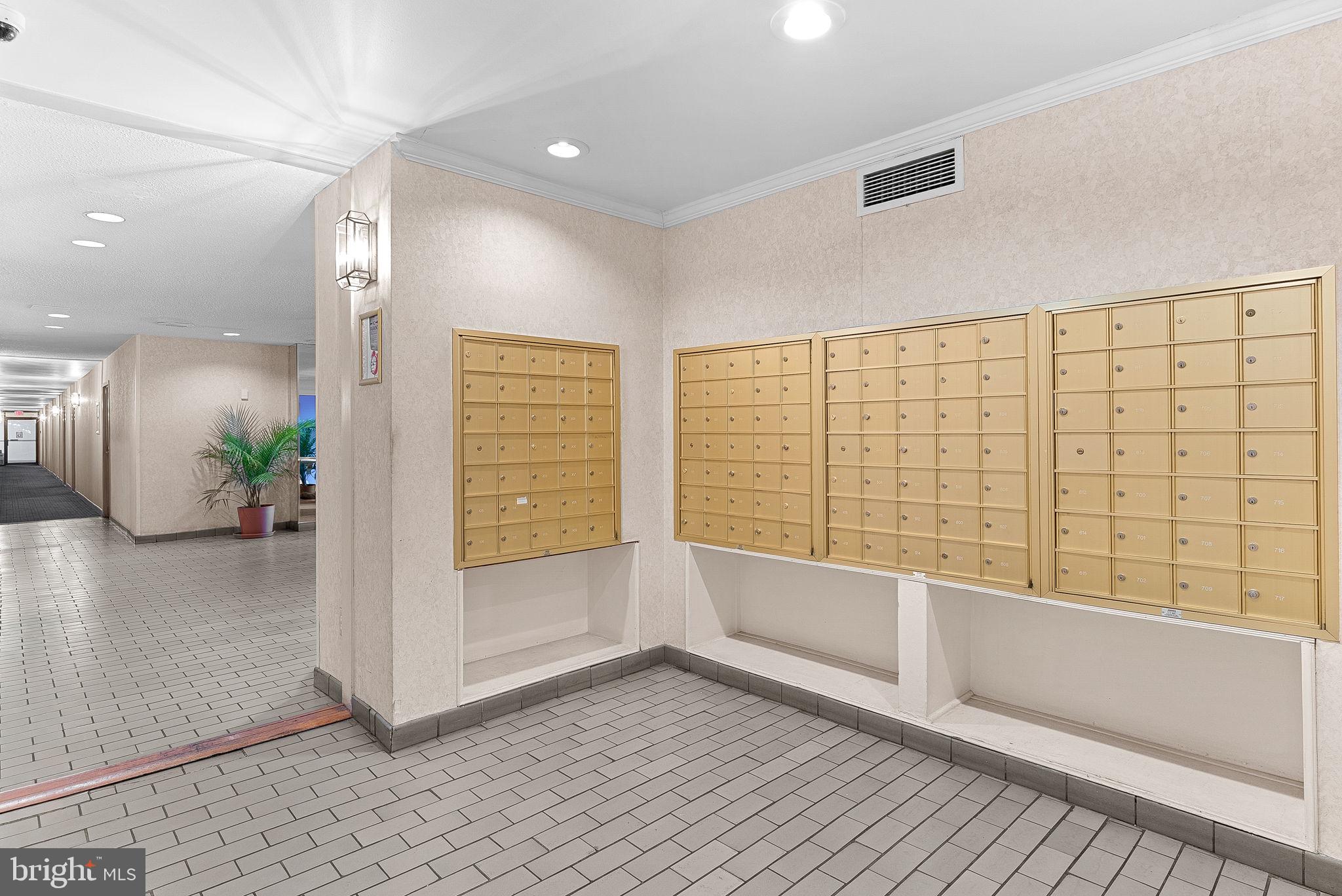 5340 HOLMES RUN PARKWAY 400