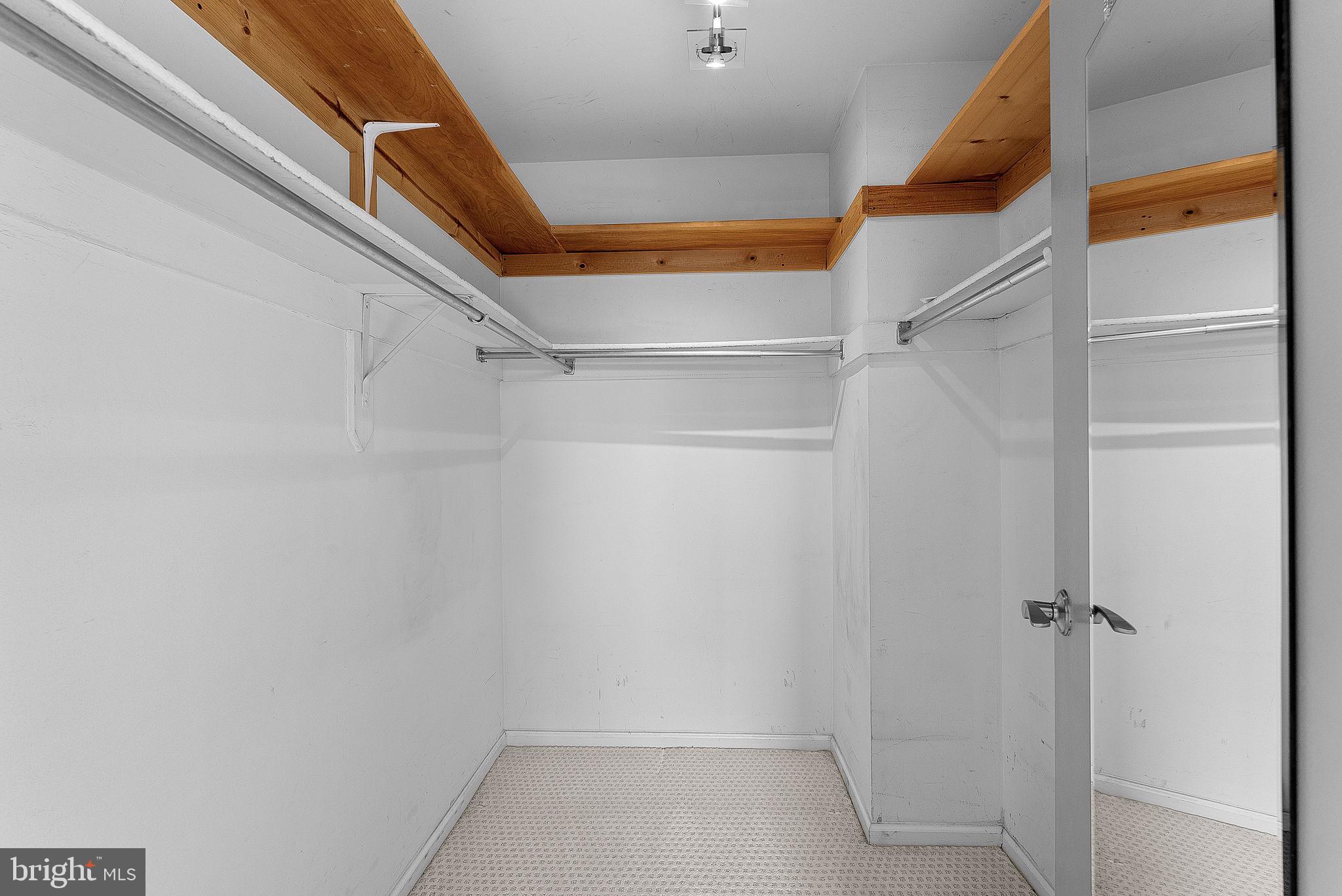 5340 HOLMES RUN PARKWAY 400