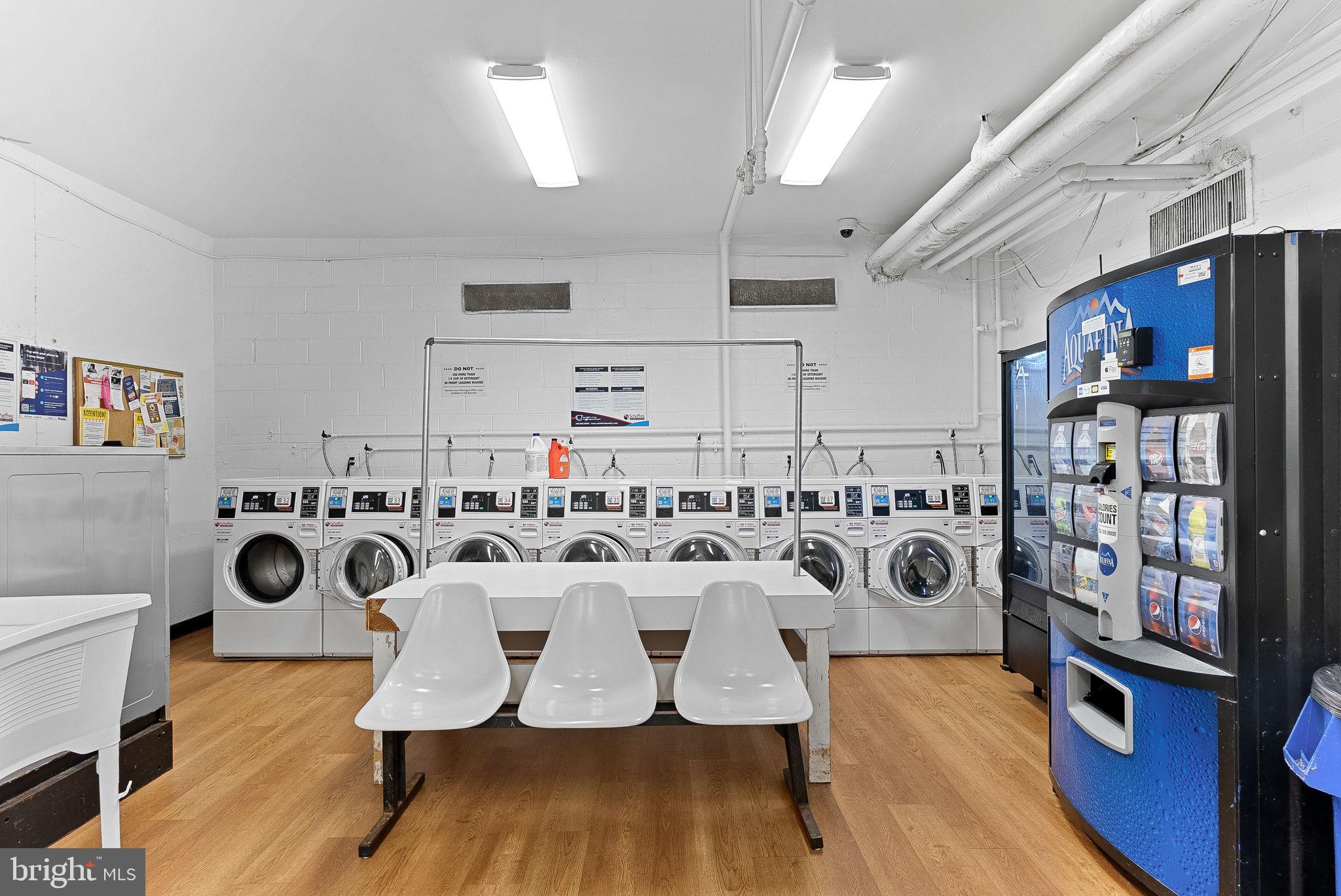 5340 HOLMES RUN PARKWAY 400