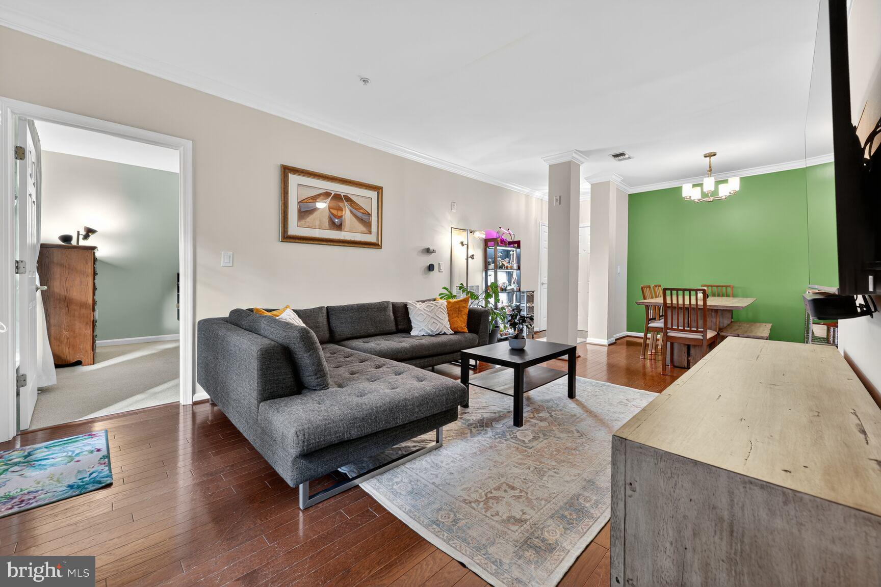 4561 STRUTFIELD LANE 3211