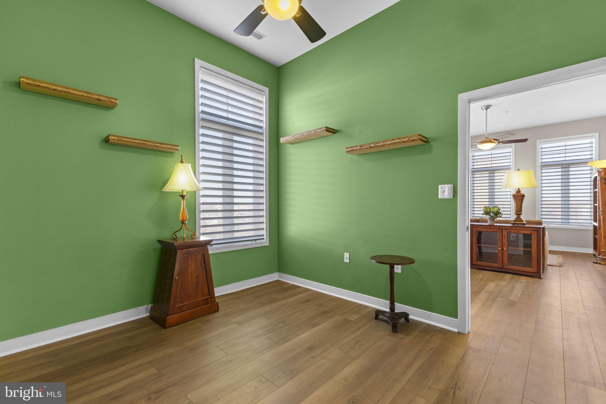 181 E REED AVENUE 411