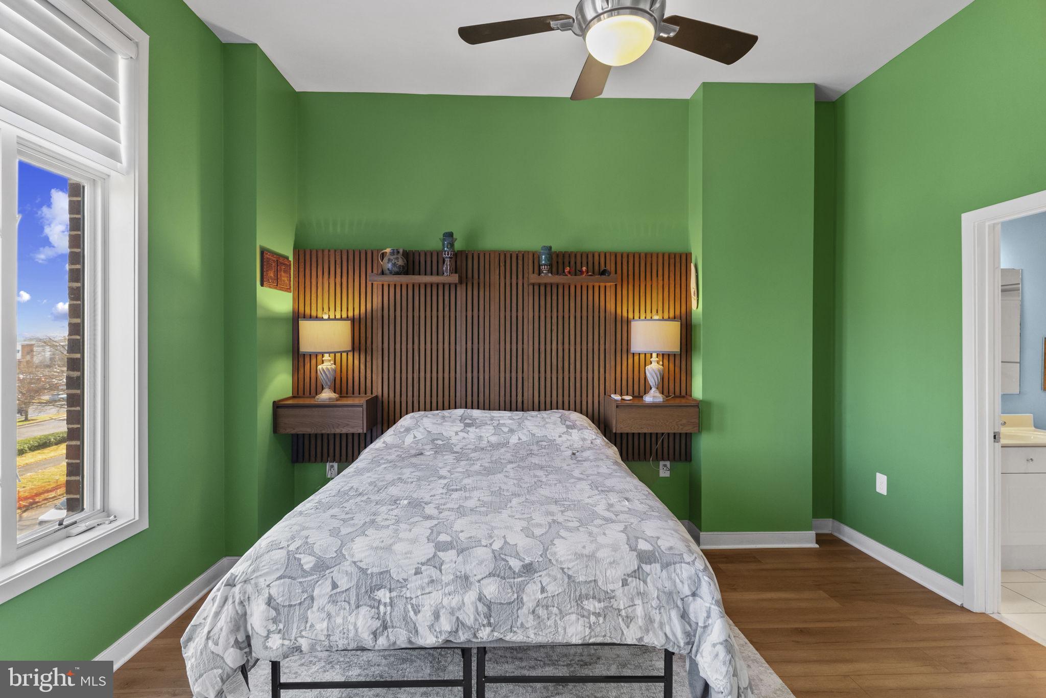 181 E REED AVENUE 411