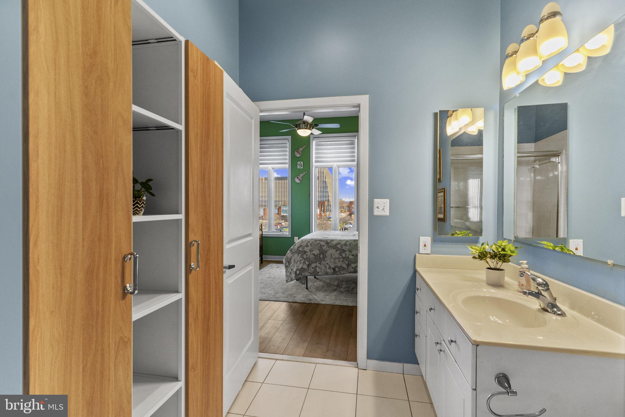 181 E REED AVENUE 411