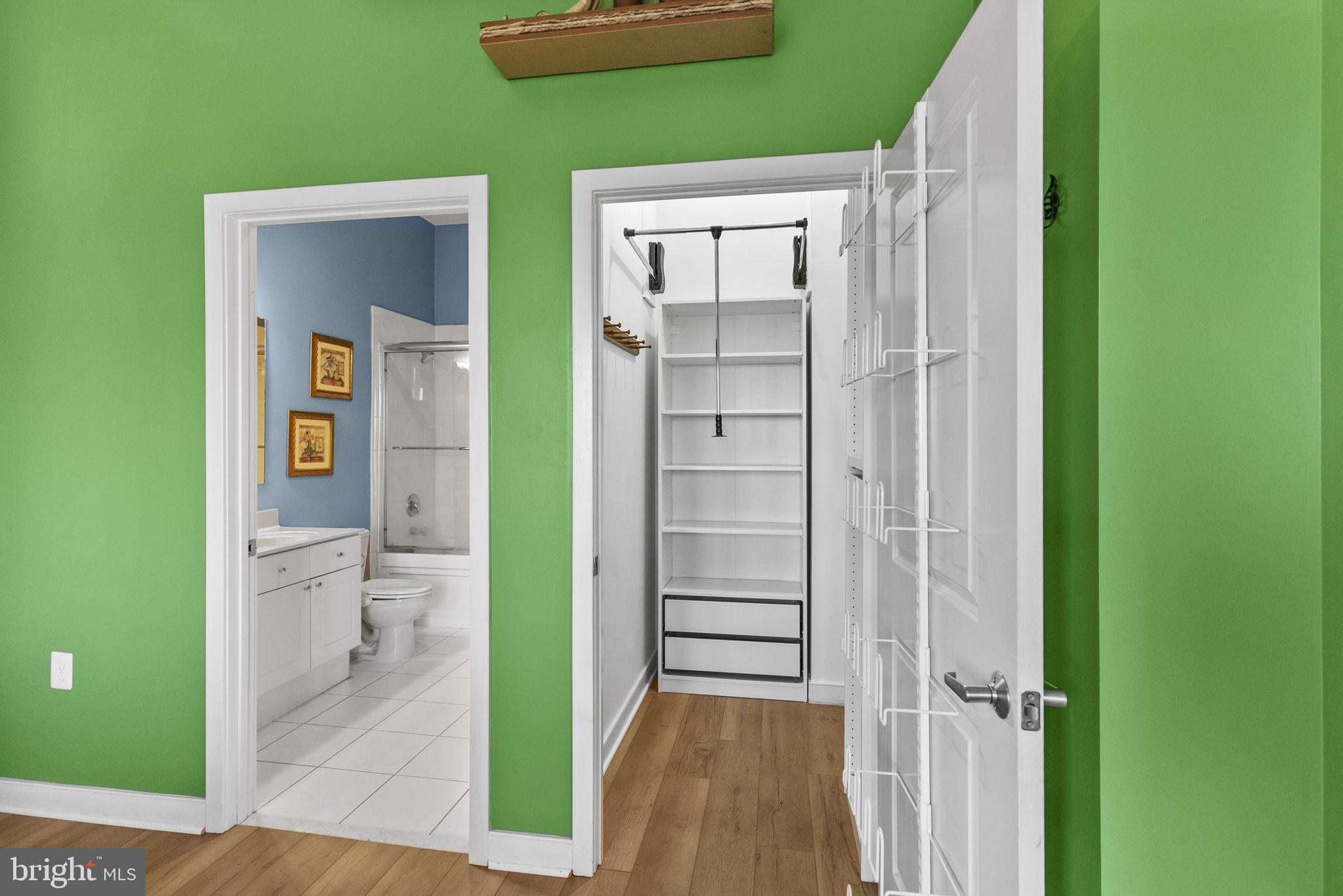 181 E REED AVENUE 411