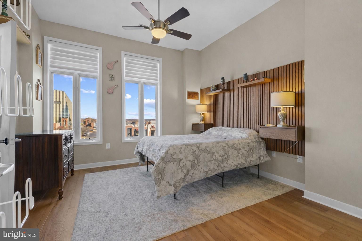 181 E REED AVENUE 411