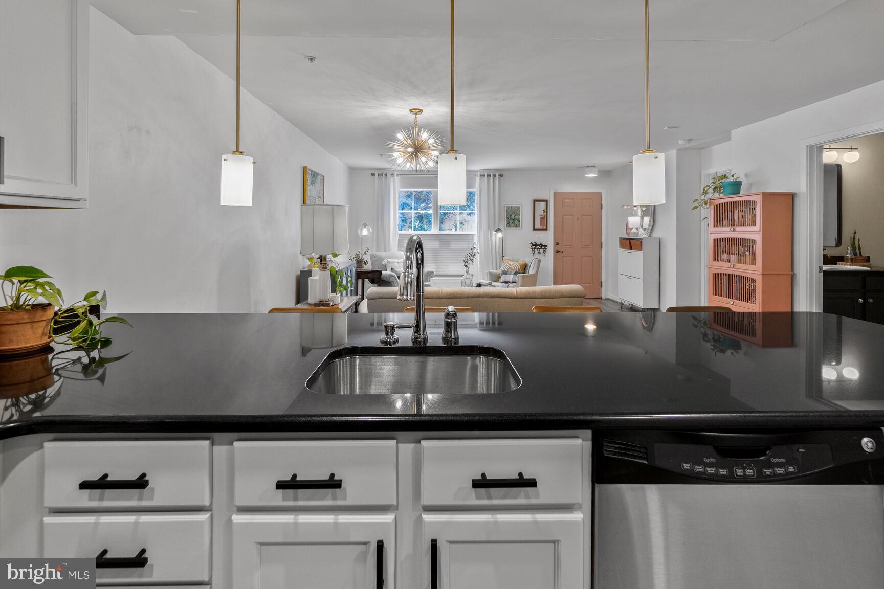 3911 OLD DOMINION BOULEVARD