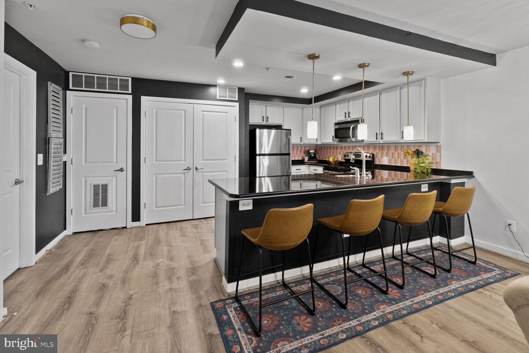 3911 OLD DOMINION BOULEVARD