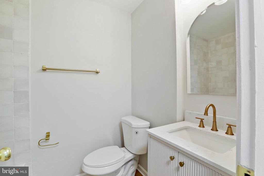 3200 S 28TH STREET 403
