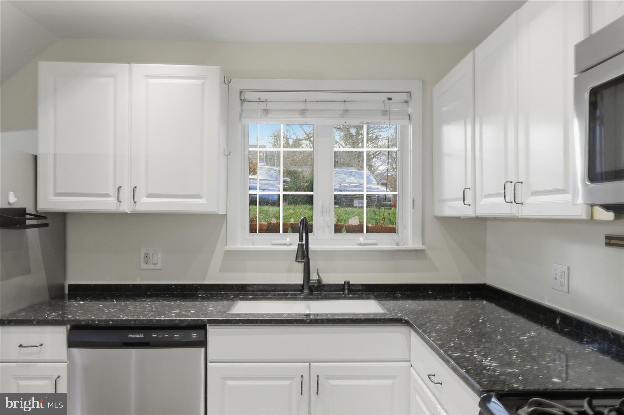 3225 RAVENSWORTH PLACE 3225