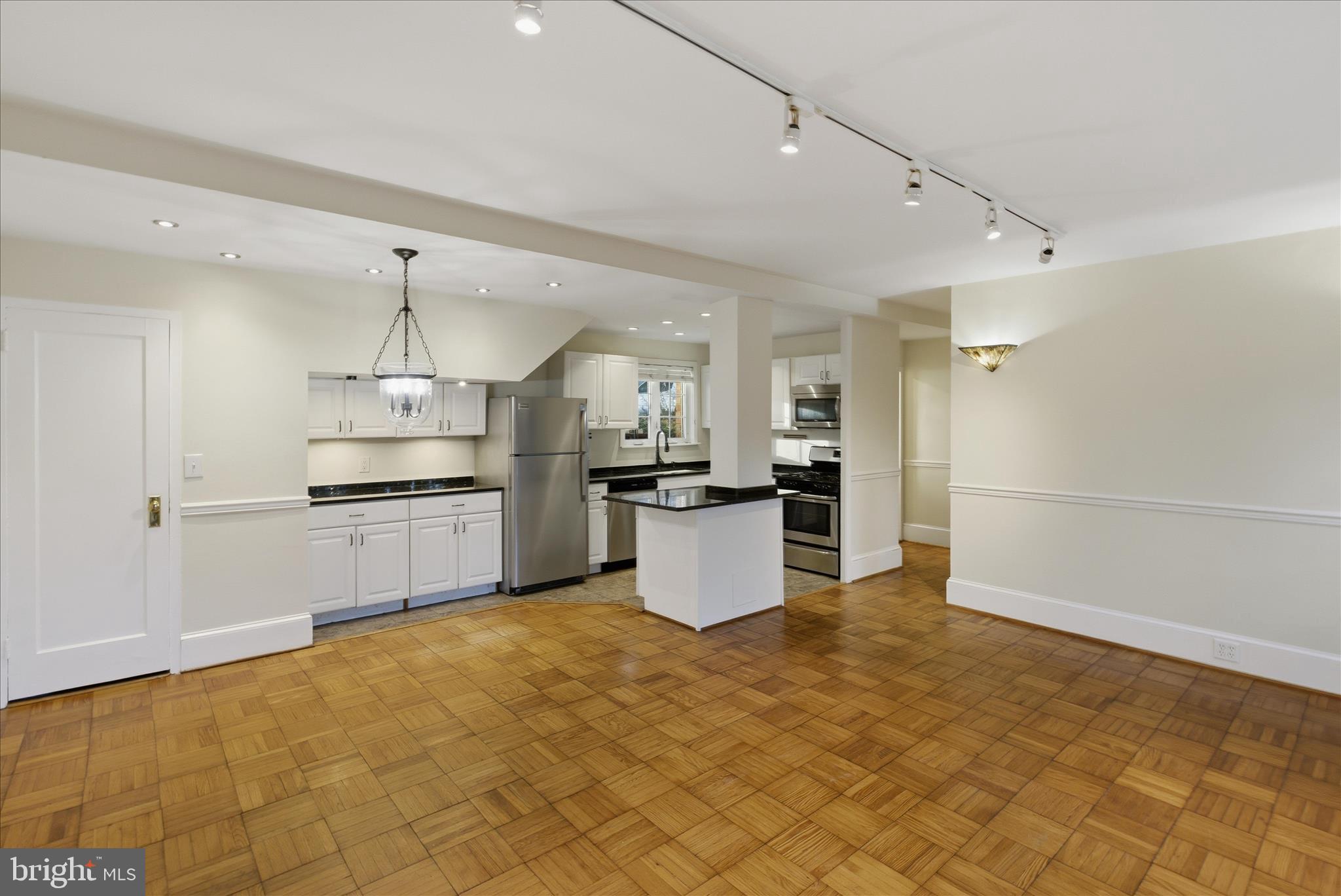 3225 RAVENSWORTH PLACE 3225