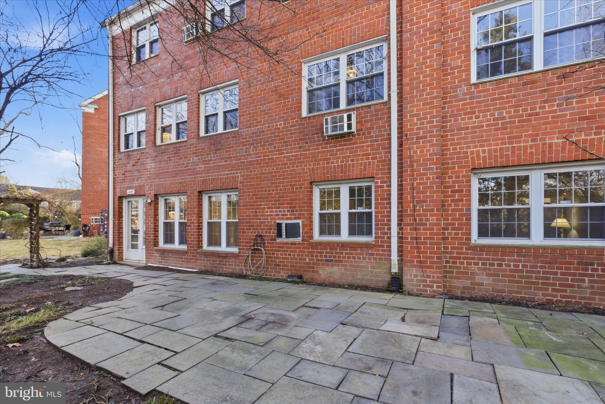 3225 RAVENSWORTH PLACE 3225