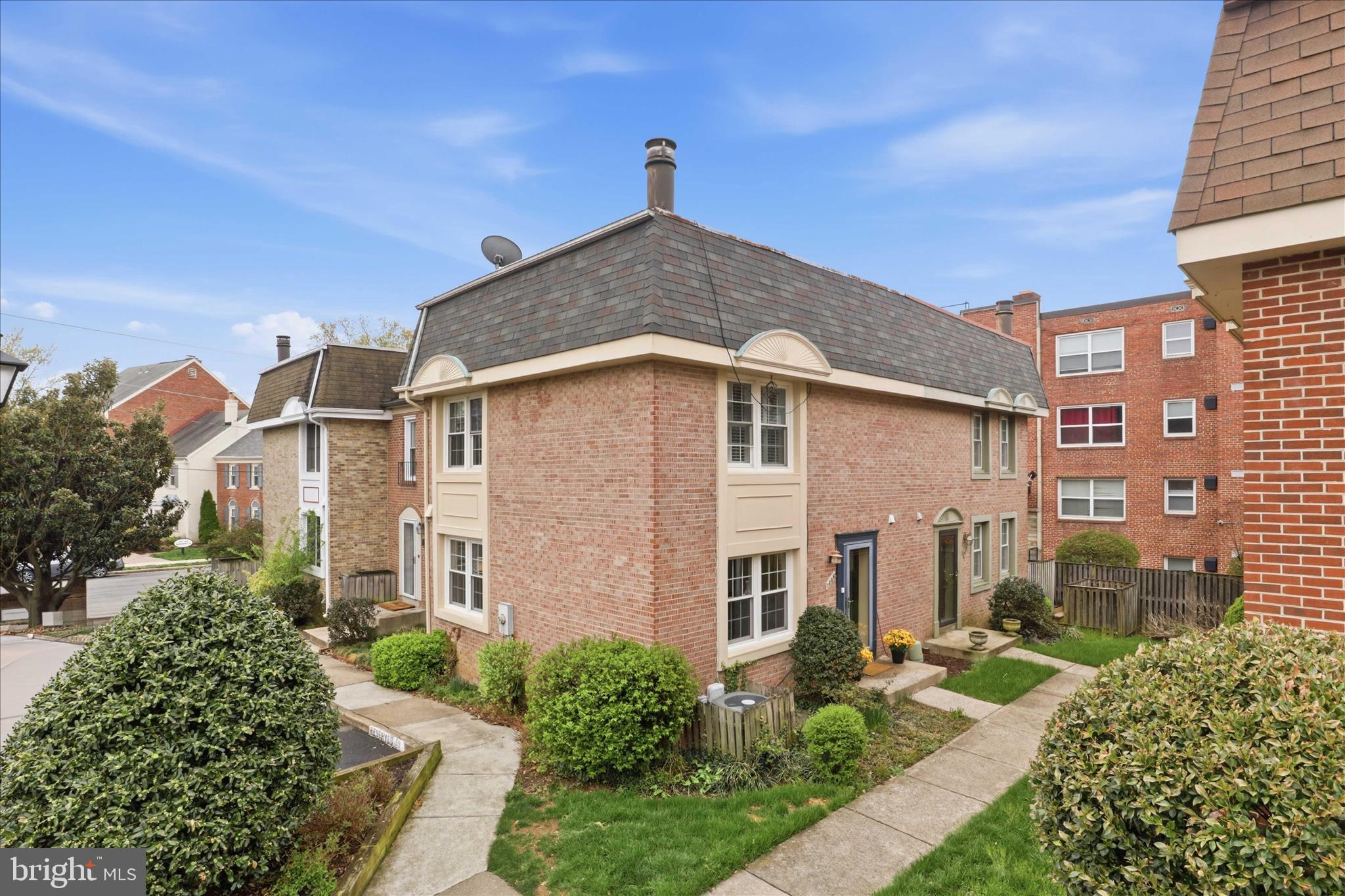 1306 CHETWORTH COURT