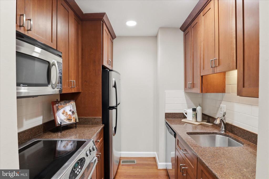 1306 CHETWORTH COURT