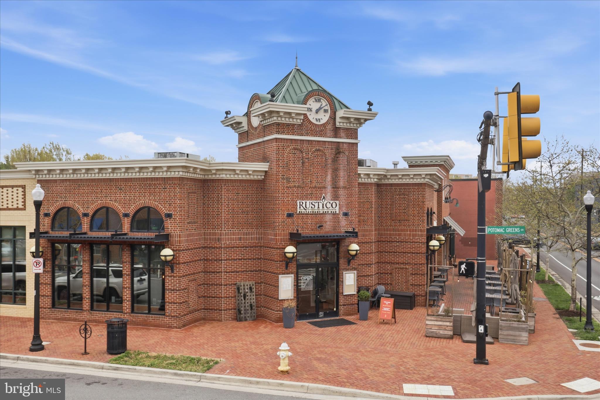 1306 CHETWORTH COURT