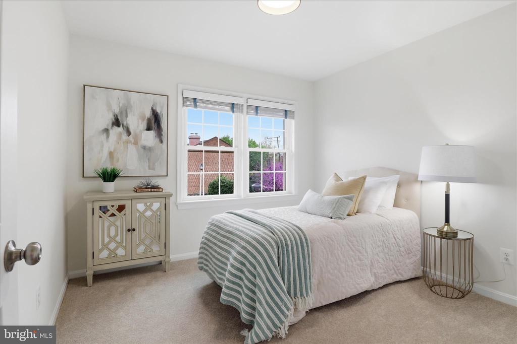 1306 CHETWORTH COURT