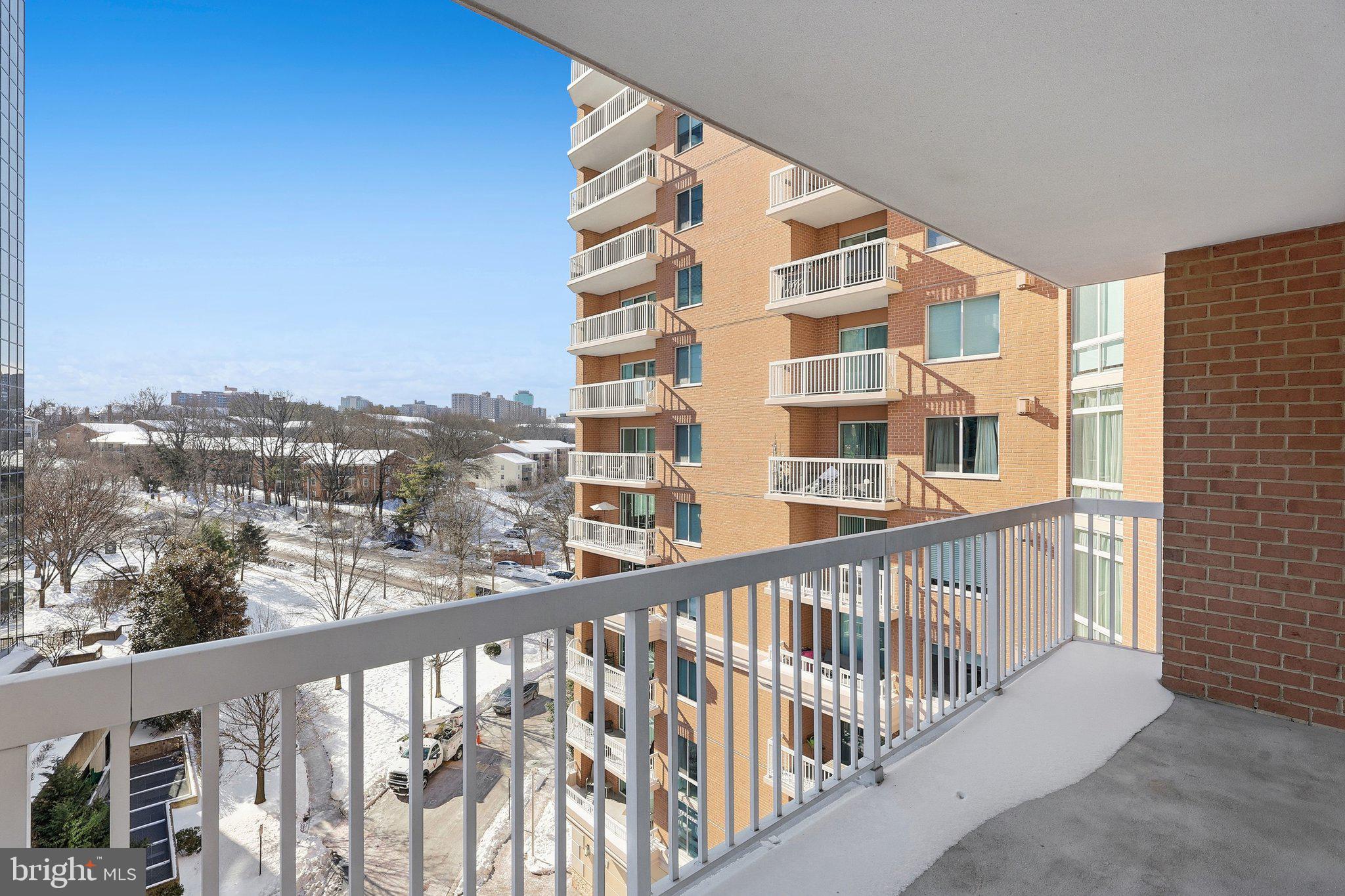 3101 N HAMPTON DRIVE 718