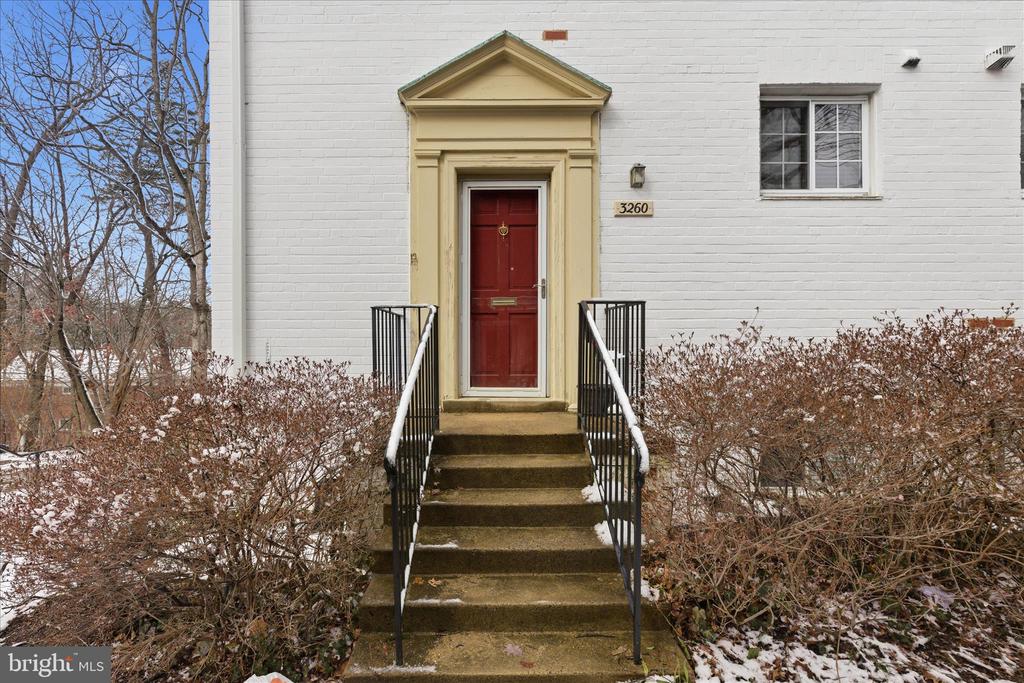 3260 GUNSTON ROAD