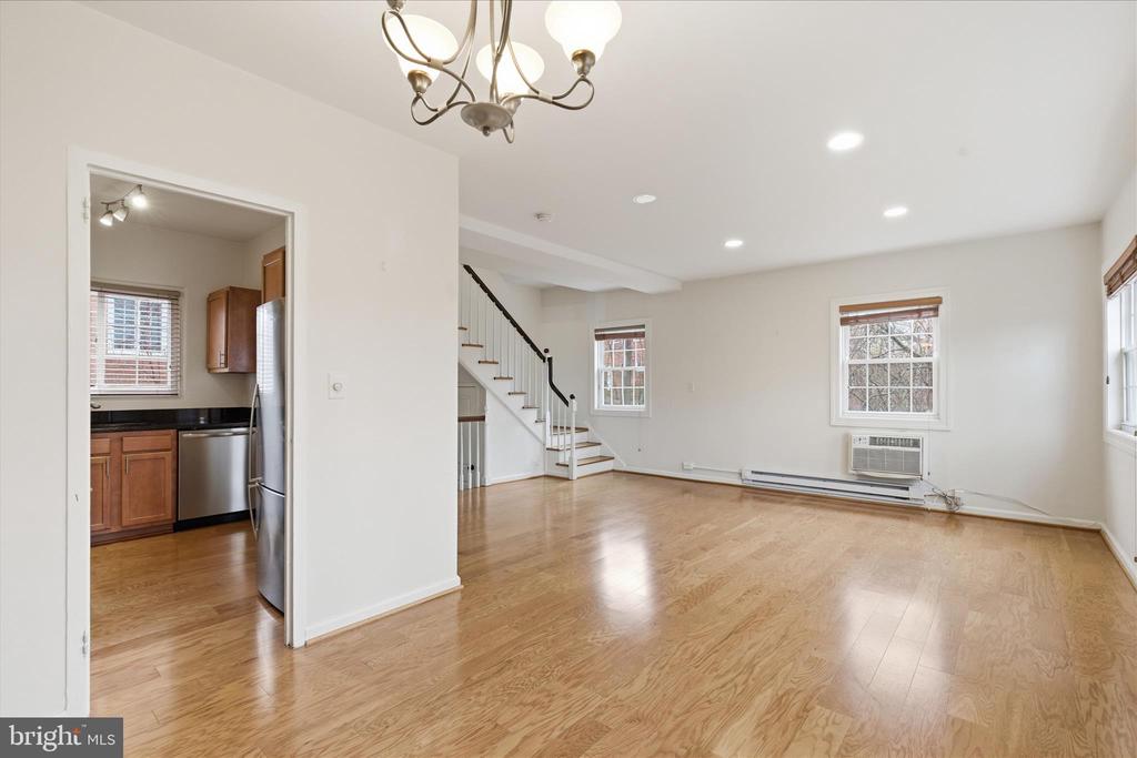 3260 GUNSTON ROAD