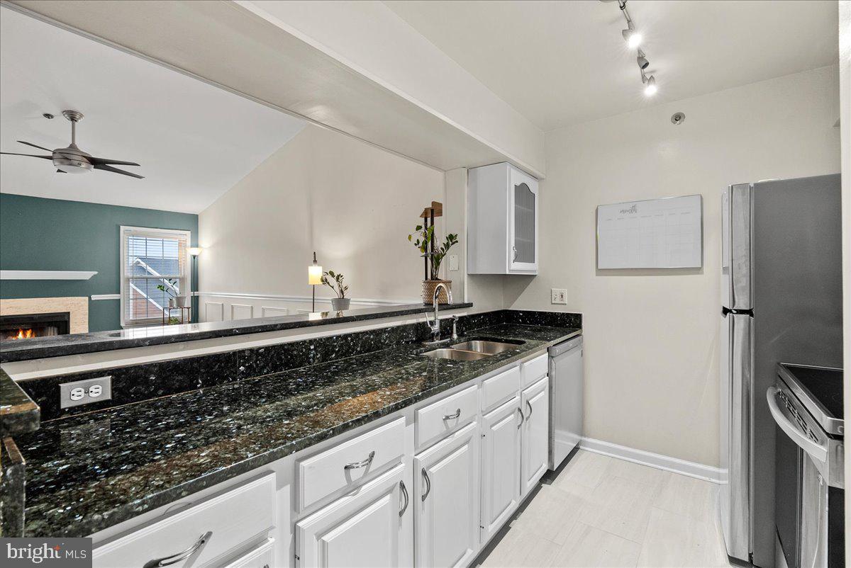 3311 WYNDHAM CIRCLE 4200