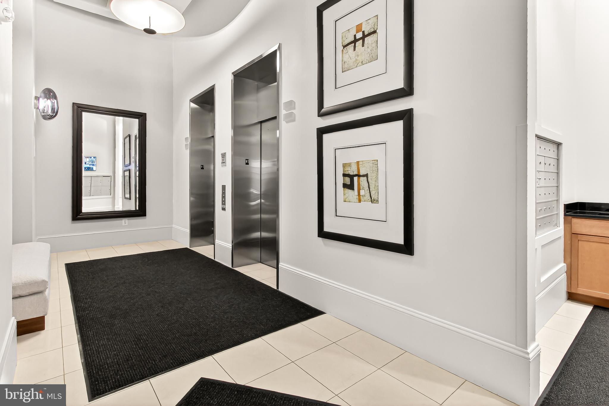 309 HOLLAND LANE 117